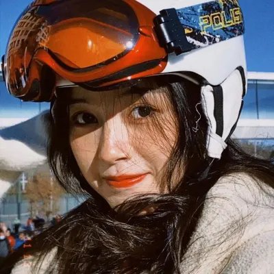 糊涂特务野娇娃